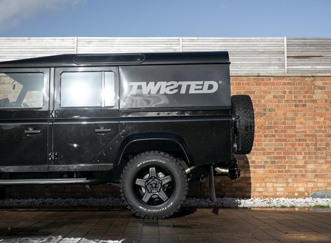 Land Rover Defender 110 XS Classic Series I 25
