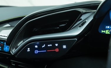 Ferrari SF90 Stradale ASSETTO FIORANO 20