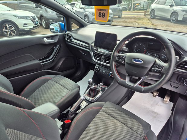 Ford Fiesta ST-LINE EDITION 3door 16