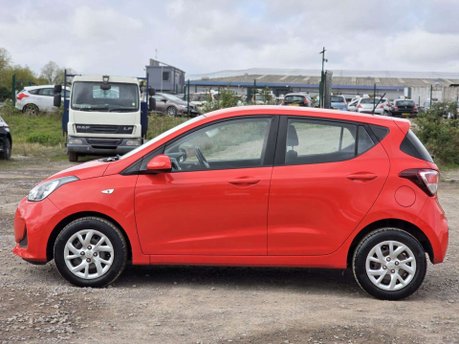 Hyundai i10 1.2 SE Hatchback 5dr Petrol Auto Euro 6 (87 ps) 10