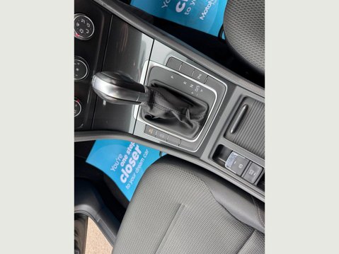 Volkswagen Golf SE NAVIGATION TSI BLUEMOTION TECHNOLOGY DSG 39