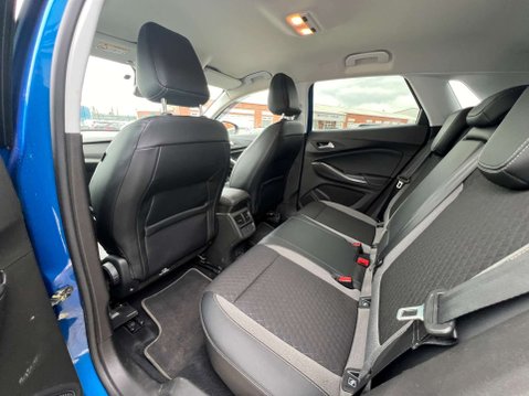 Vauxhall Grandland X 1.5 Grandland X Tech Line Nav TD S/S 5dr - NATIONAL DELIVERY* 39