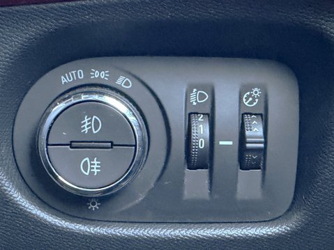 Vauxhall Mokka 1.2 Turbo SRi Premium 5dr 31