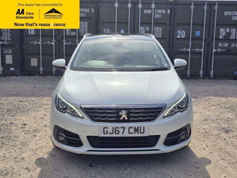 2017 Peugeot 308 thumbnail 3