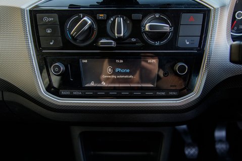 Volkswagen Up HIGH UP TSI BLUEMOTION TECHNOLOGY 24