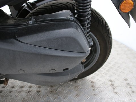 Yamaha Xmax 300 X-MAX TECH MAX 300 CZD300-A SP 21