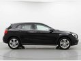 Mercedes-Benz GLA 2.1 GLA 200 Sport Premium CDi 4Matic Auto 4WD 5dr 9