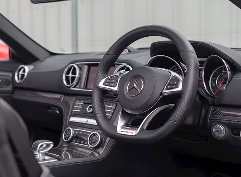 Mercedes-Benz SL Class SL63 13