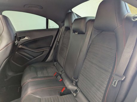 Mercedes-Benz CLA Class 1.6 CLA 200 AMG Line Night Edition+ 4dr 43