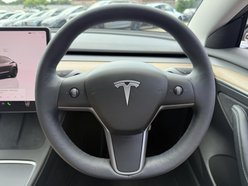 Tesla Model 3 (Dual Motor) Performance Saloon 4dr Electric Auto 4WDE (Performance Upgrade 32