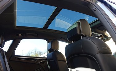 Porsche Macan GTS 16