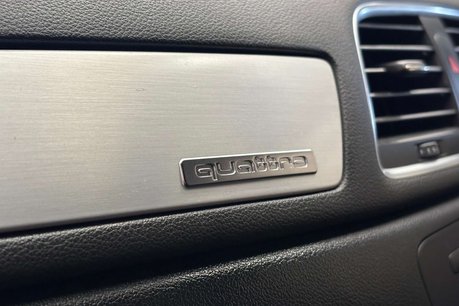 Audi Q3 2.0 TFSI S line SUV 5dr Petrol S Tronic quattro Euro 5 (s/s) (170 ps) 29