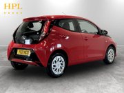 Toyota Aygo 1.0 VVT-i x-play Hatchback 5dr Petrol Manual Euro 6 (s/s) (71 ps) 7