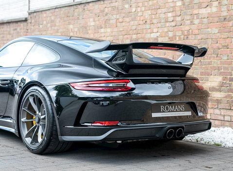 Porsche 911 (991.2) GT3 22