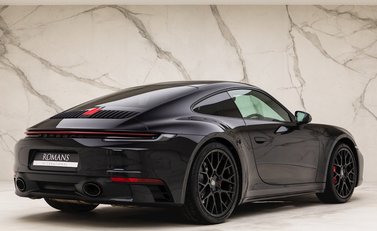Porsche 911 Carrera S (992) 7