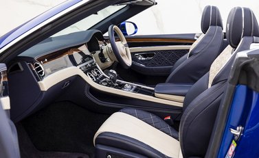 Bentley Continental GT W12 Convertible First Edition 15