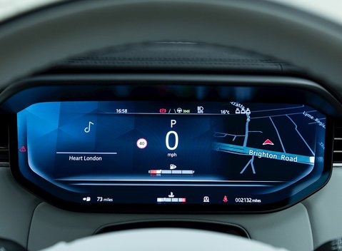 Land Rover Range Rover Sport D300 Dynamic SE 17