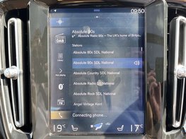Volvo XC40 2.0 XC40 Inscription Pro T4 Auto 5dr 34