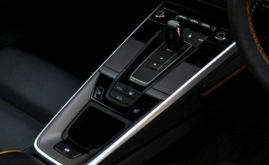 Porsche 911 (992) Turbo S 19