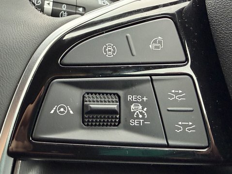 BYD Seal U 1.5 DM-i Comfort 5dr Auto 32