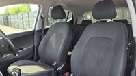 Hyundai i10 1.2 Premium Hatchback 5dr Petrol Auto Euro 6 (87 ps) 29