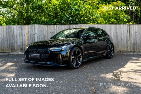 Audi RS6 Avant QUATTRO CARBON BLACK. VAT Q. WARRANTY. HEATED & COOLED SEATS. B & O. 1