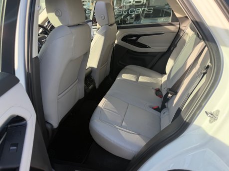 Land Rover Range Rover Evoque SE MHEV 39