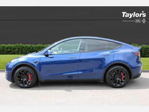 Tesla Model Y LONG RANGE 5
