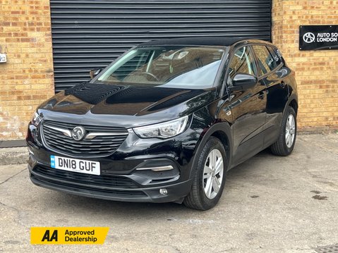 Vauxhall Grandland X 1.2 Turbo SE SUV 5dr Petrol Manual Euro 6 1