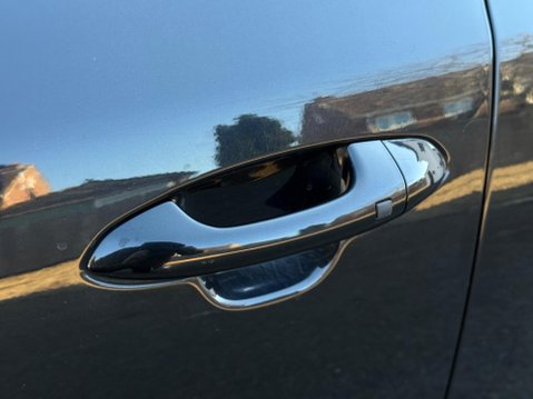 Kia Ceed 1.6 T-GDi GT Tech Euro 5 5dr 28