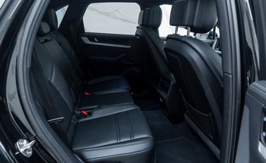 Porsche Cayenne V6 18