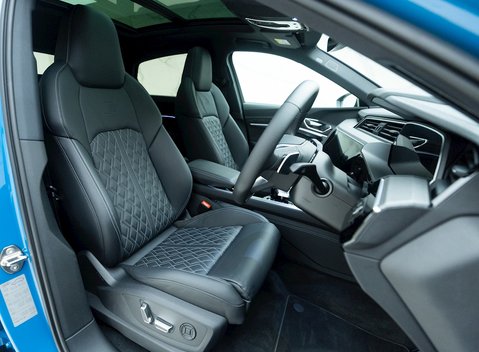 Audi E-Tron S Sportback 10