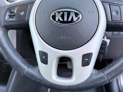 Kia Venga 1.6 2 Auto Euro 5 5dr 21
