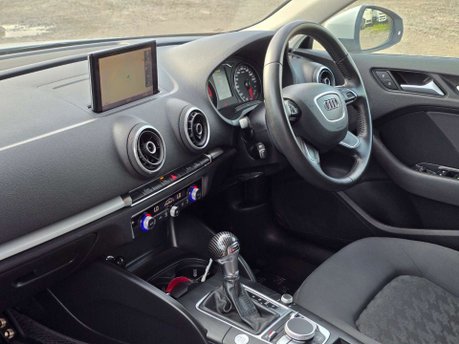 Audi A3 1.4 TFSI Sport Sportback 5dr Petrol S Tronic Euro 5 (s/s) (122 ps) 25