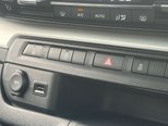 Toyota Proace Verso 2.0D Family Medium MPV 5dr Diesel Auto MWB Euro 6 (s/s) (8 Seat) (180 ps) 46