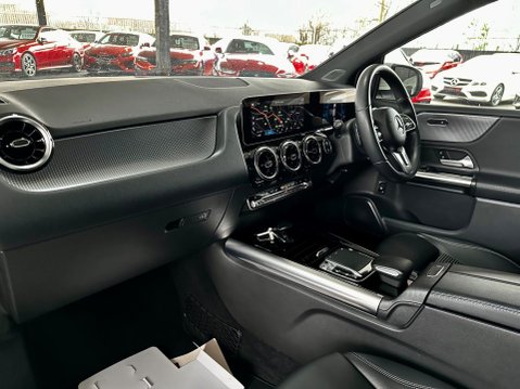 Mercedes-Benz B Class 1.3 B180 Sport (Executive) 7G-DCT Euro 6 (s/s) 5dr 11