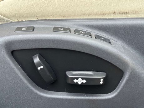 Volvo XC60 2.4 XC60 SE Luxury Nav D5 AWD 4WD 5dr 46