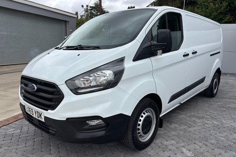 Ford Transit Custom 320 L2 Leader Panel Van - Air Con / Sat Nav 5