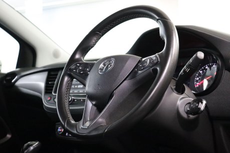 Vauxhall Crossland X SE 24
