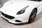 Ferrari California T. MAGNERIDE SUSPENSION. BESPOKE INTERIOR. TWO-TONE BODYWORK. CARPLAY. 50