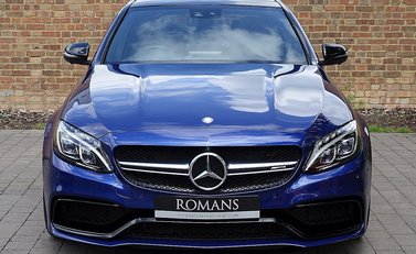 Mercedes-Benz C Class C63 Saloon 2