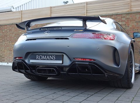 Mercedes-Benz Amg GT GT R 23
