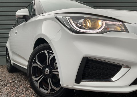 MG MG3 EXCLUSIVE NAV VTI-TECH 2