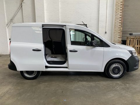 Renault Kangoo ML19 E-TECH START 5