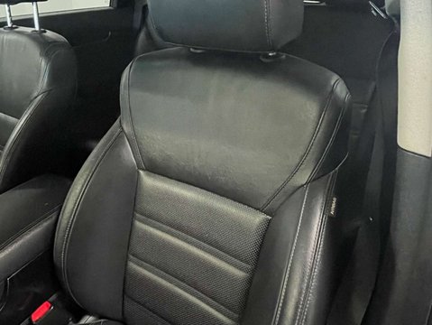 Kia Sorento 2.2 Sorento KX-3 CRDi ISG 4x4 Auto 4WD 5dr 53