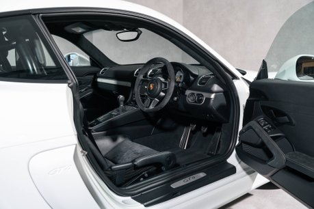 Porsche Cayman GT4. NOW SOLD. SIMILAR REQUIRED. PLEASE CALL 01903 254 800. 9