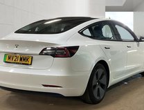 Tesla Model 3 Standard Range Plus Saloon 4dr Electric Auto RWD (241 bhp) 5