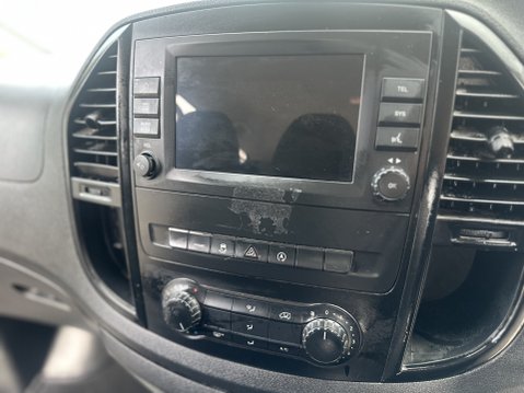 Mercedes-Benz Vito 119 CREW PREMIUM L2 6 SEAT NO VAT AUTOMATIC 16