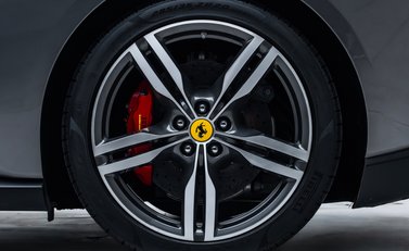 Ferrari Portofino 35