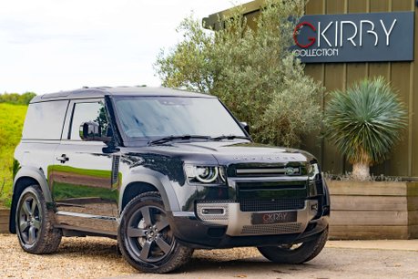 Land Rover Defender D300 X-Dynamic HSE Hard Top